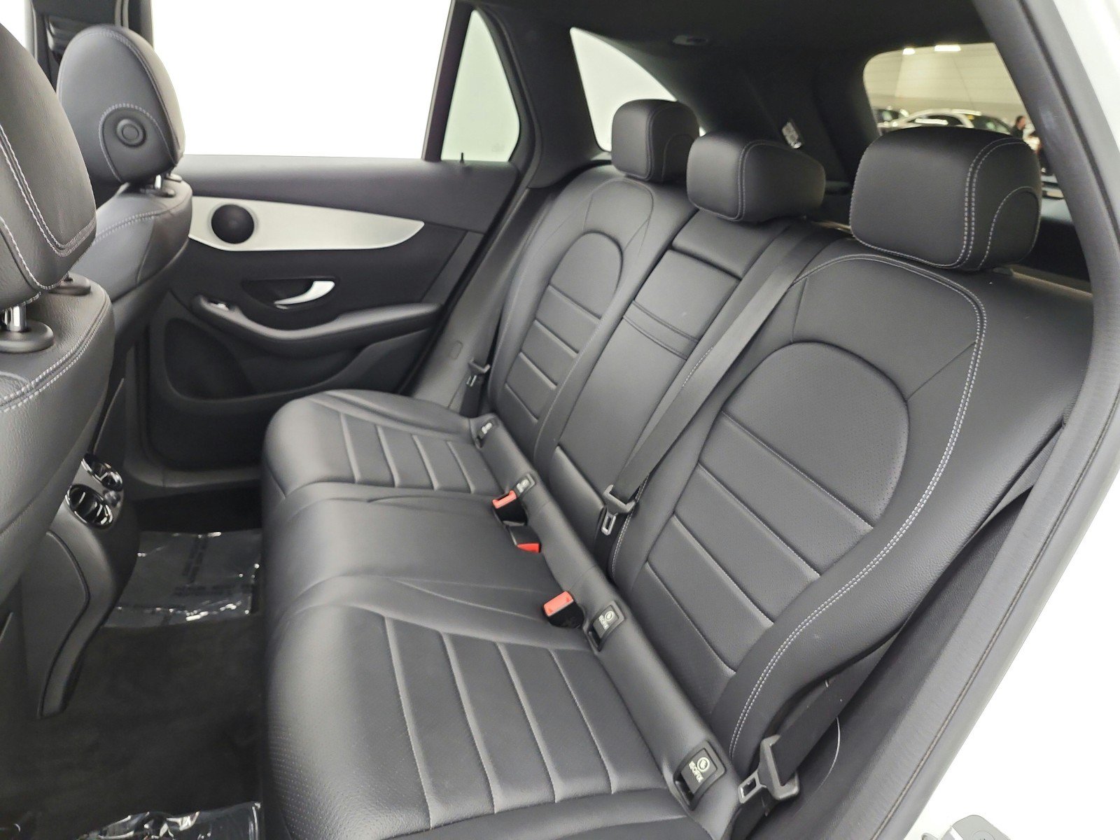Used 2019 Mercedes-Benz GLC 300 image 16