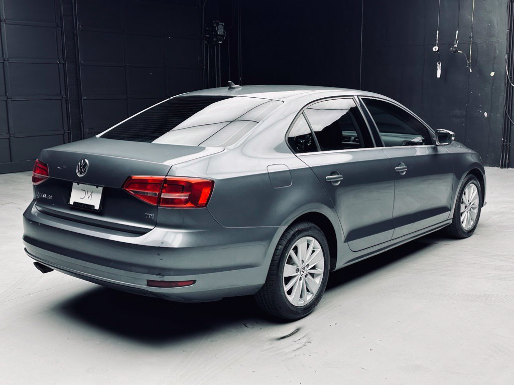 Used 2015 Volkswagen Jetta TDI SE FWD image 7