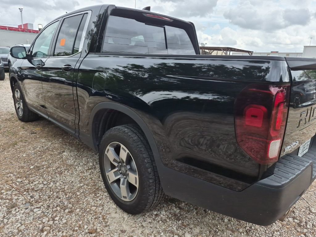 Used 2025 Honda Ridgeline RTL image 2