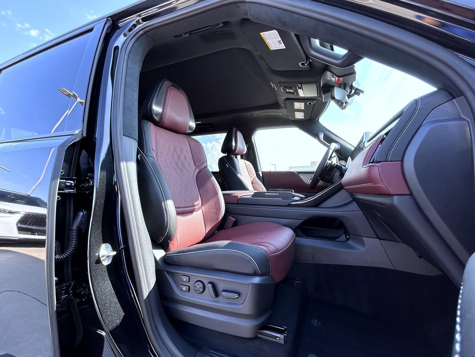 New 2027 INFINITI QX80 Autograph AWD/4WD image 15