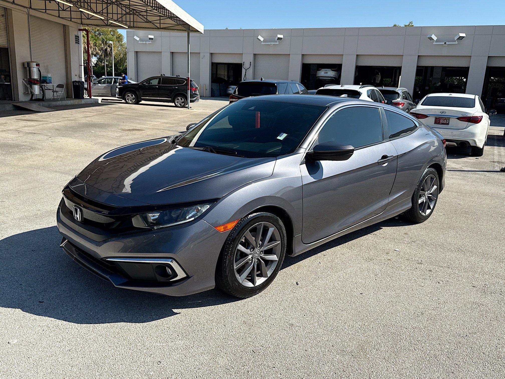 Used 2020 Honda Civic EX image 3