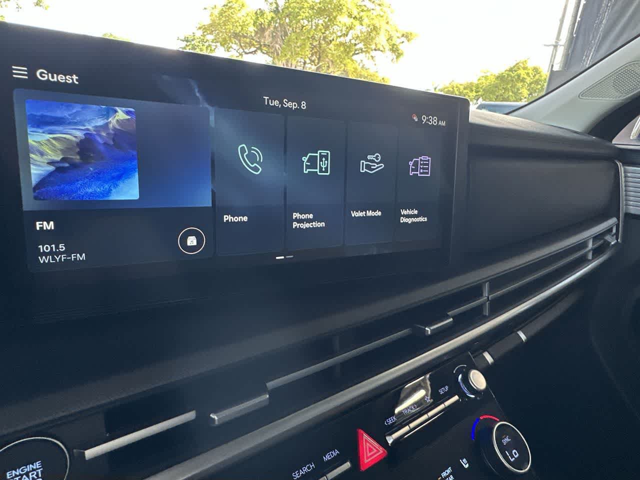 New 2027 Hyundai Santa Fe SEL FWD image 18
