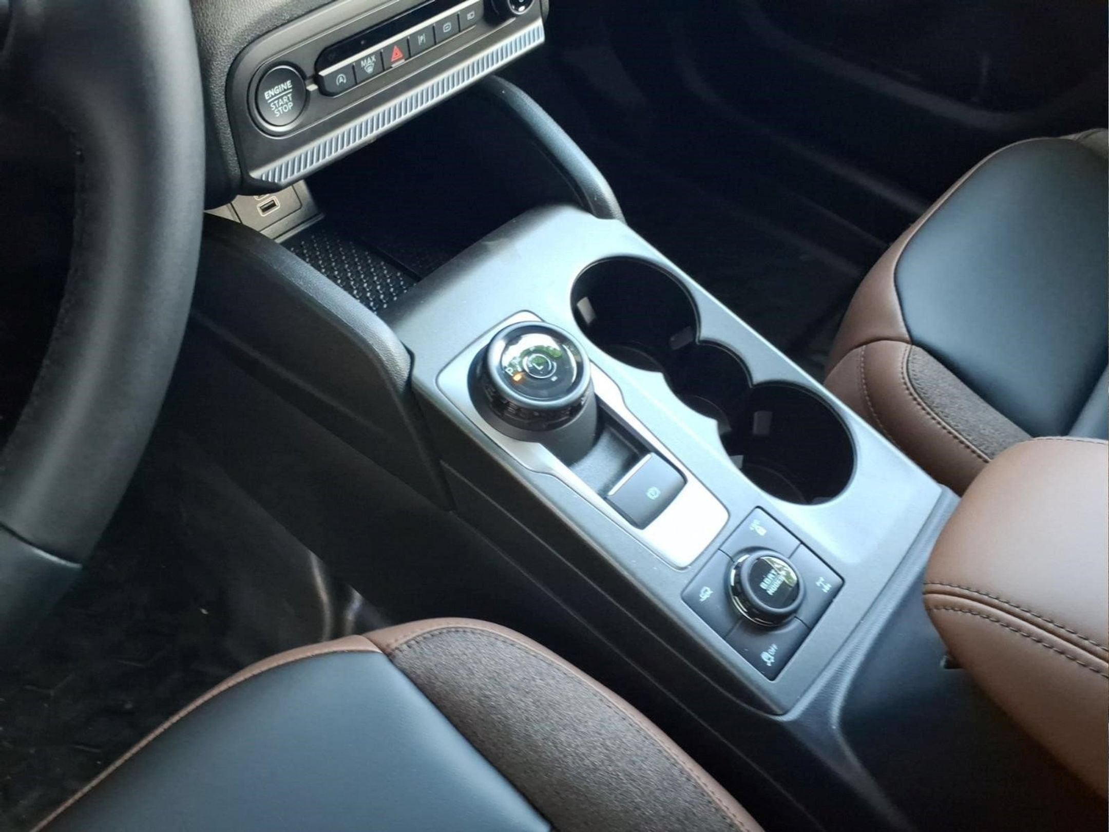 New 2026 Ford Bronco Sport Outer Banks w/ Sasquatch Outer Banks Package AWD/4WD image 12