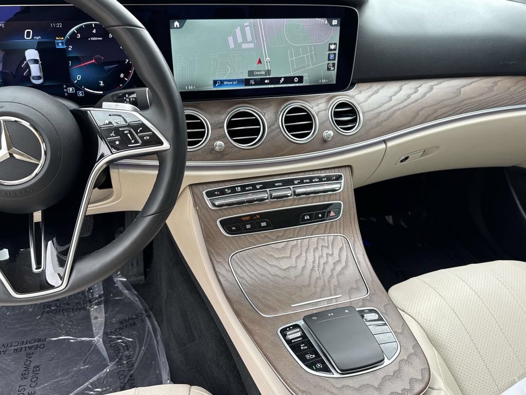 Used 2023 Mercedes-Benz E 350 4MATIC Sedan image 9