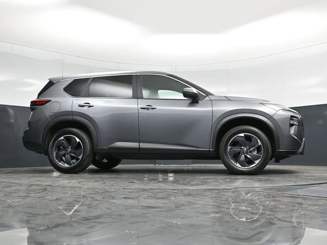 Used 2025 Nissan Rogue SV AWD/4WD image 61