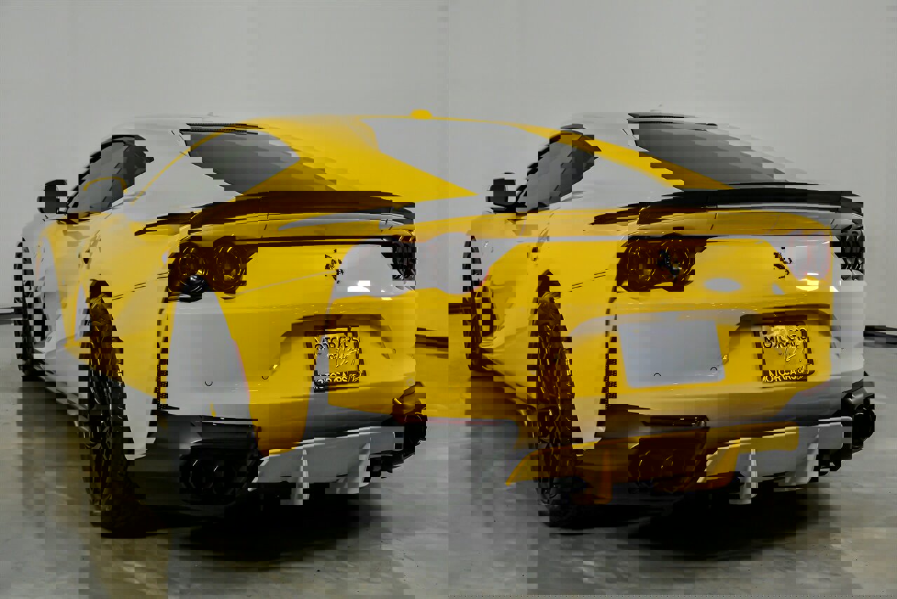 Used 2019 Ferrari 812 Superfast image 10