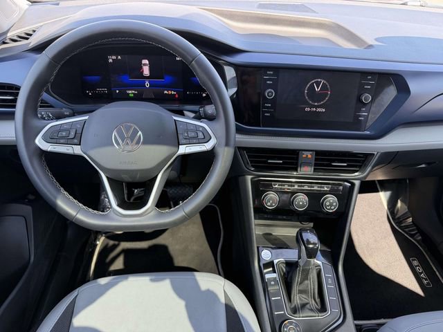 Used 2023 Volkswagen Taos SE w/ Panoramic Sunroof Package image 14