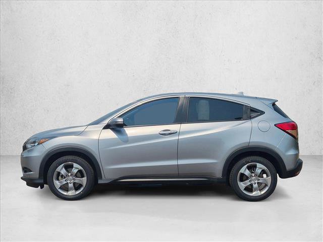 Used 2017 Honda HR-V EX image 9