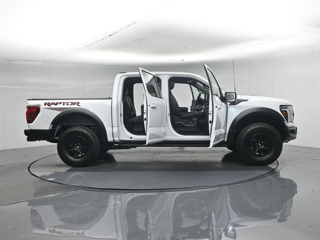 Used 2025 Ford F150 Raptor AWD/4WD image 34