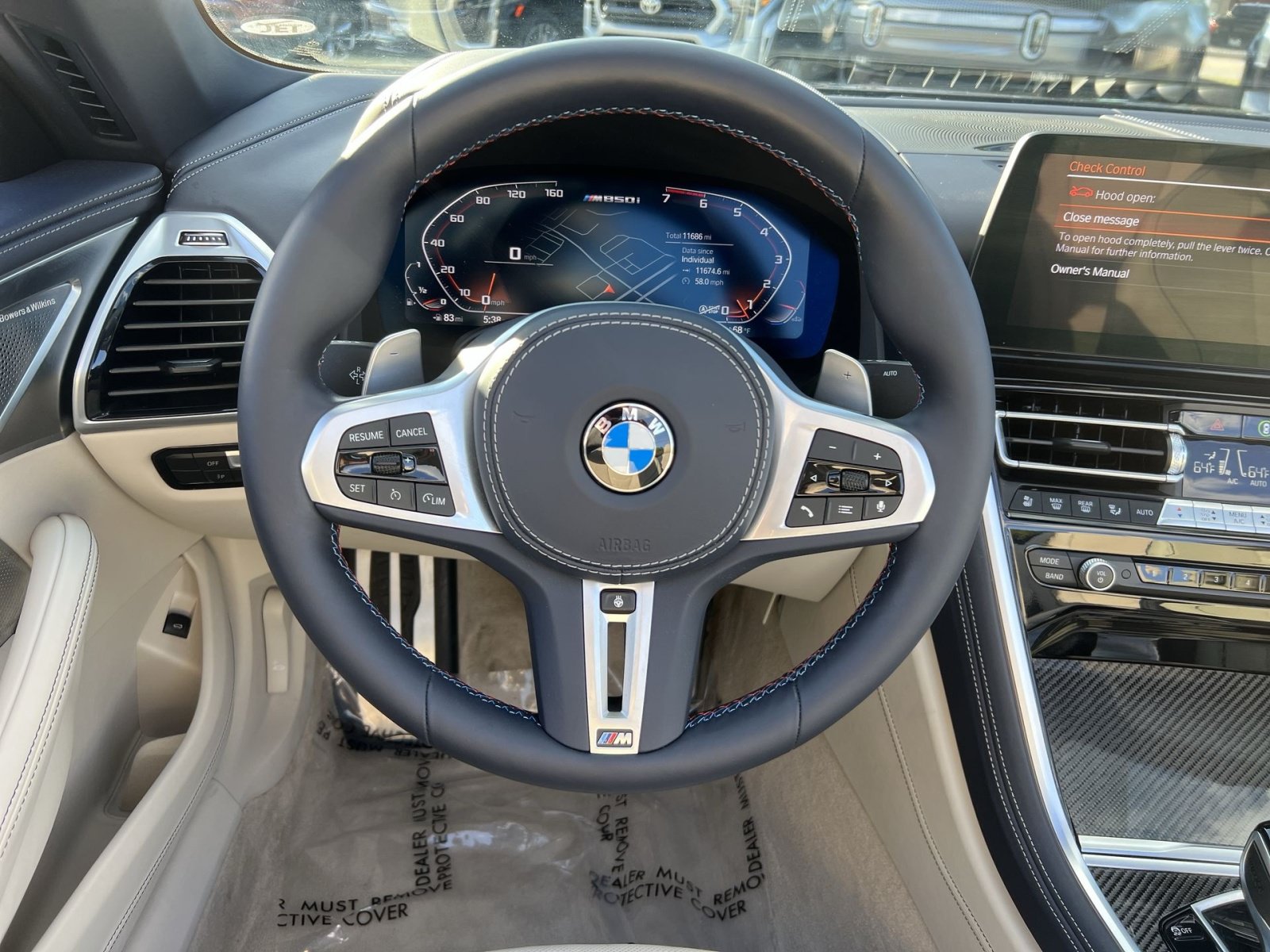 Used 2023 BMW M850i xDrive Convertible AWD/4WD image 16