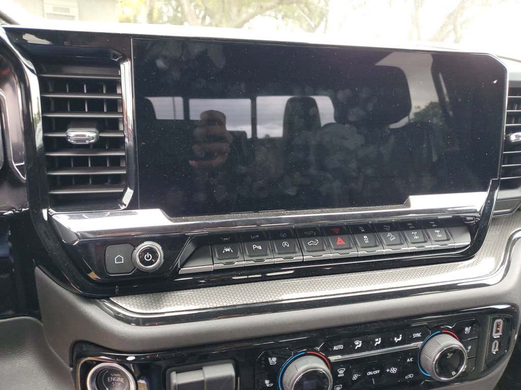 Used 2025 Chevrolet Silverado 1500 ZR2 w/ Technology Package image 27