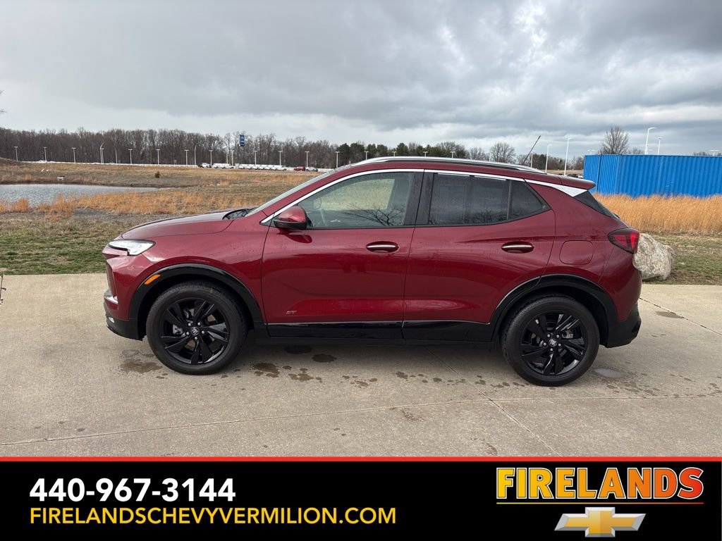 Used 2025 Buick Encore GX Sport Touring FWD image 6
