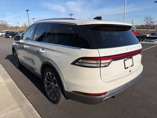 New 2026 Lincoln Aviator AWD image 4