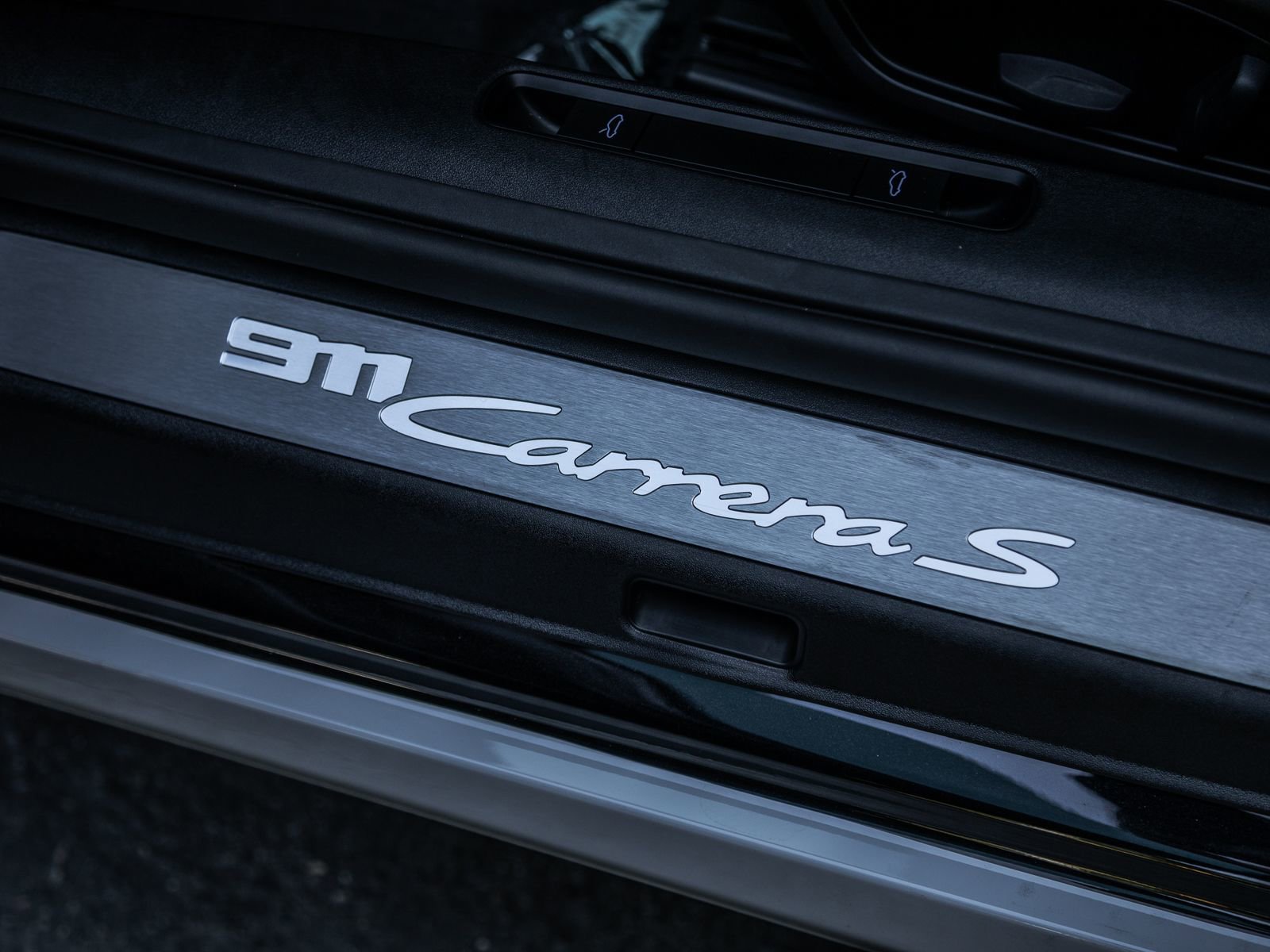 Certified 2025 Porsche 911 Carrera S RWD image 12