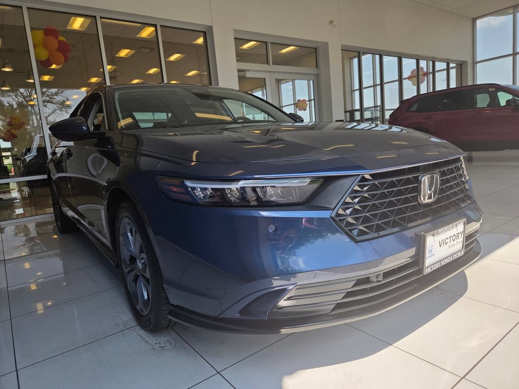 Certified 2025 Honda Accord EX-L image 3