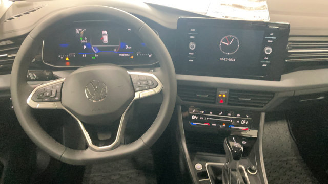 New 2027 Volkswagen Jetta SE FWD image 10