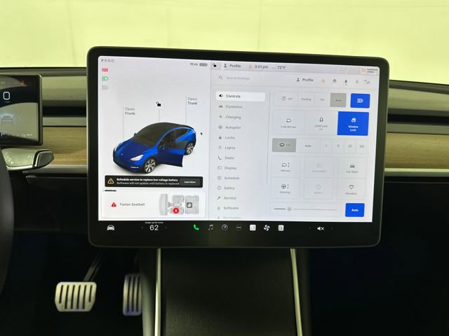 Used 2021 Tesla Model Y Long Range image 21