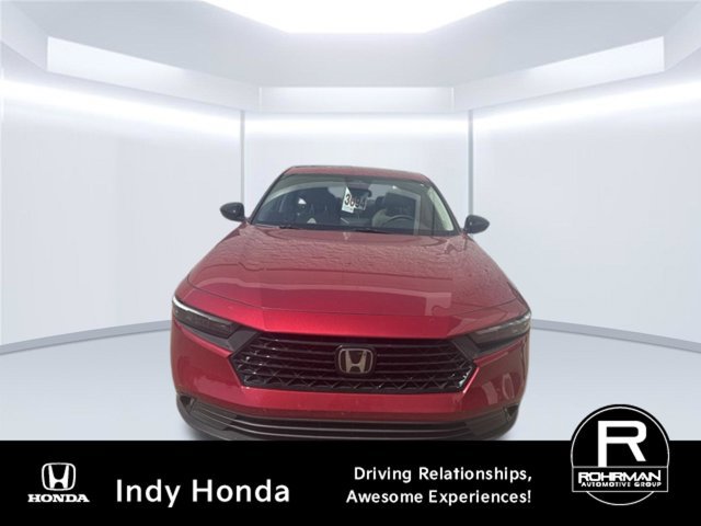 Used 2025 Honda Accord SE image 2
