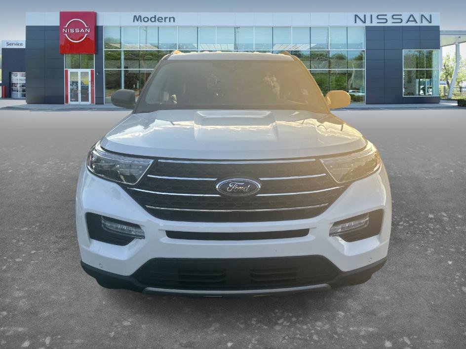 Used 2021 Ford Explorer XLT w/ Equipment Group 202A RWD image 2