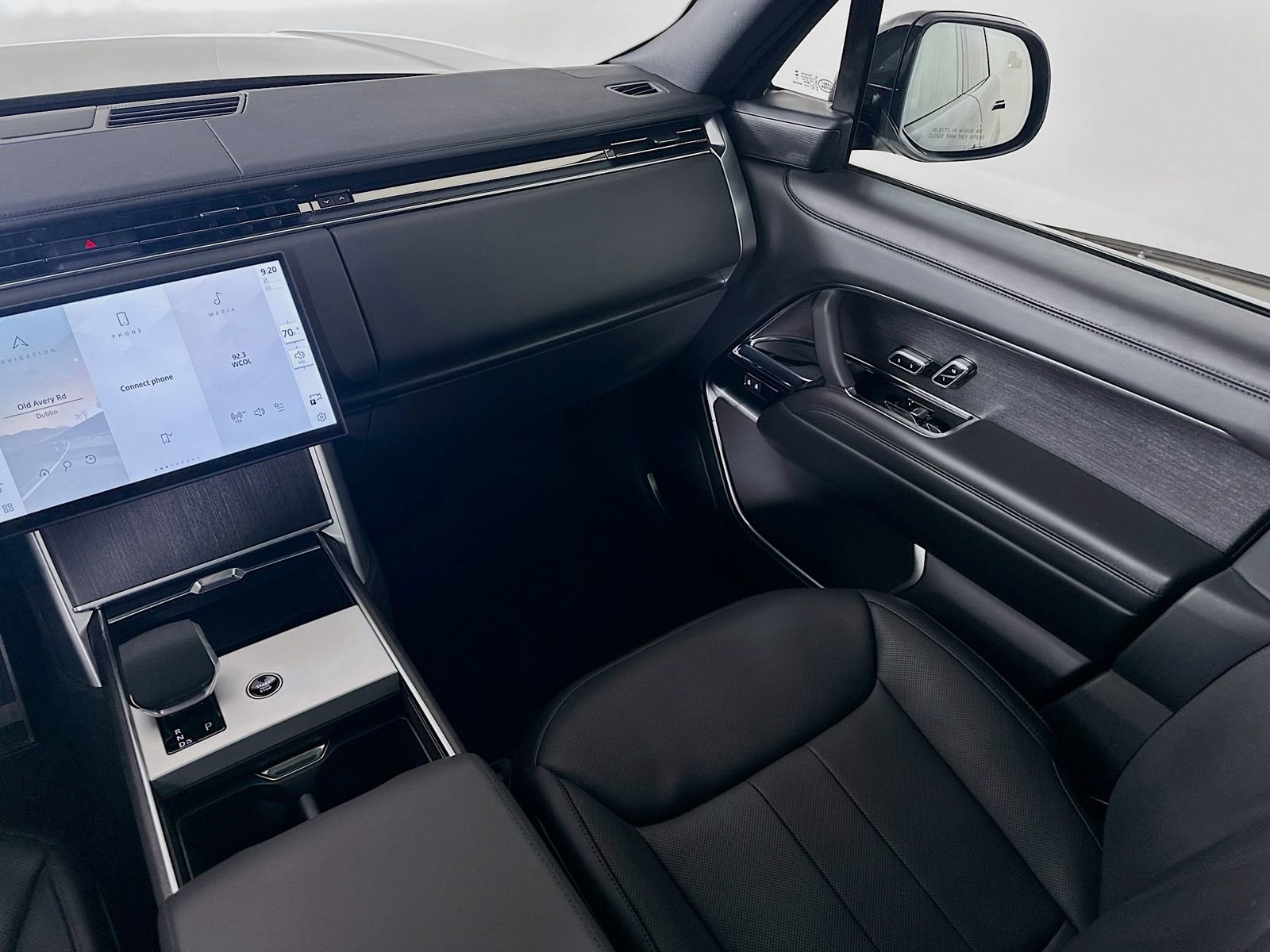 New 2025 Land Rover Range Rover SE AWD/4WD image 22