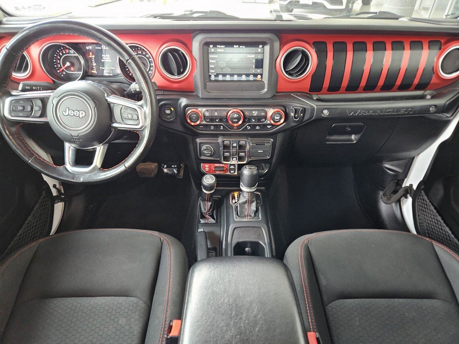 Used 2021 Jeep Wrangler Unlimited Rubicon w/ Xtreme Recon 35" Tire Package image 12