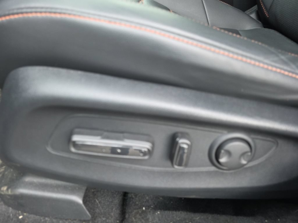 Used 2024 Honda CR-V Sport Touring image 11