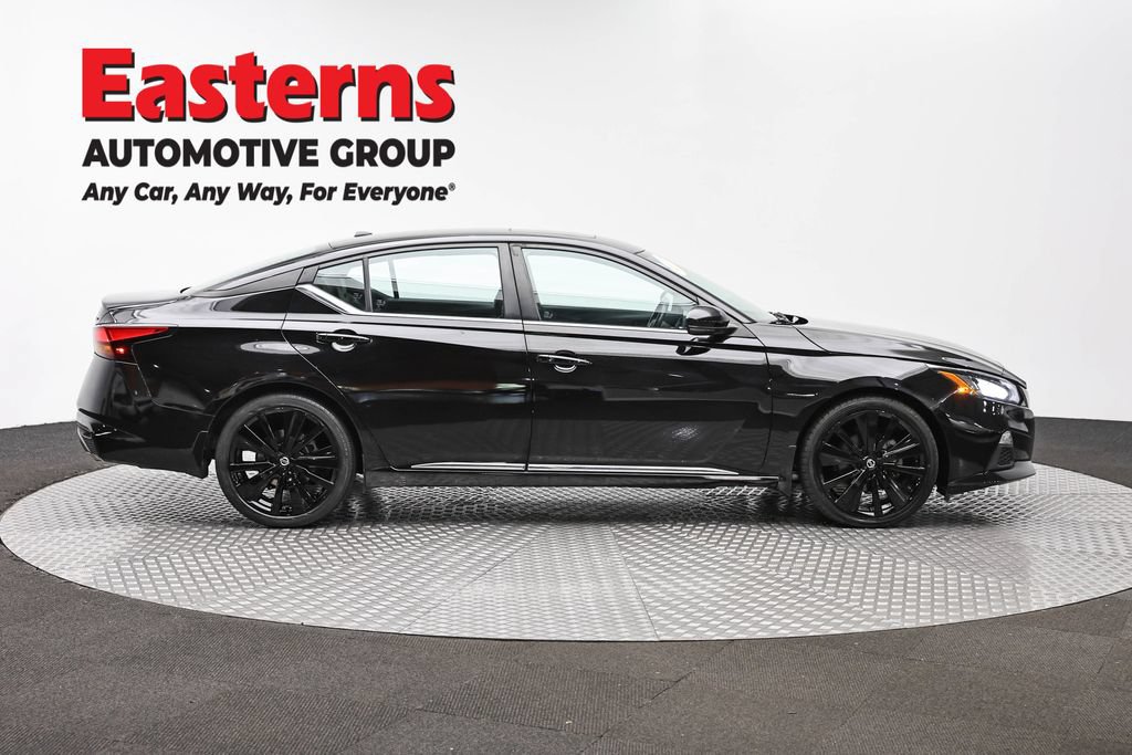 Used 2022 Nissan Altima 2.0 SR FWD image 4