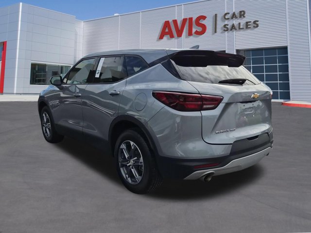 Used 2025 Chevrolet Blazer LT AWD/4WD image 9
