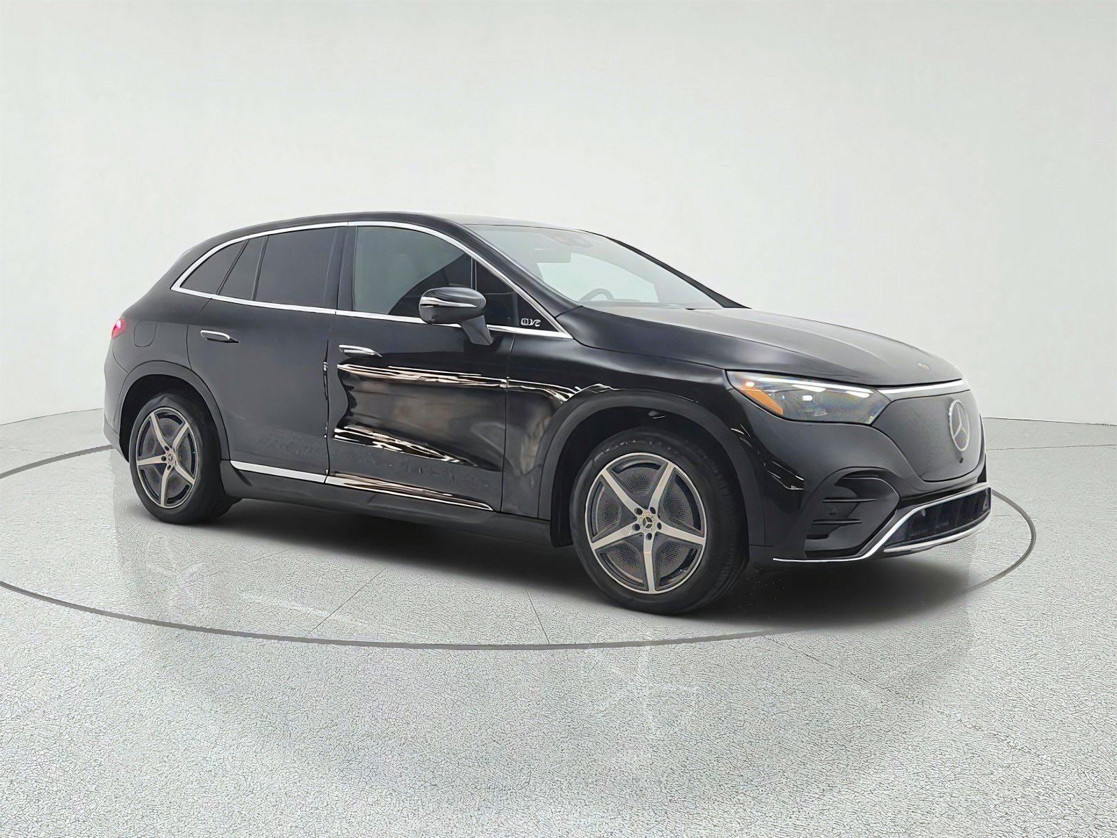 Certified 2023 Mercedes-Benz EQE 350+ 4MATIC SUV image 3