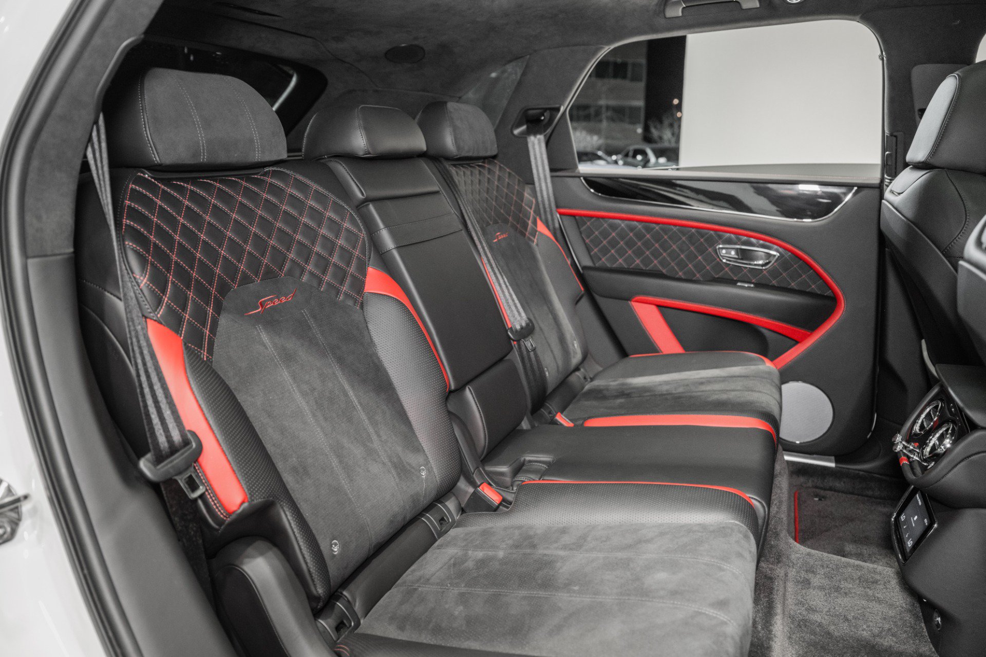 Used 2021 Bentley Bentayga Speed AWD/4WD image 15