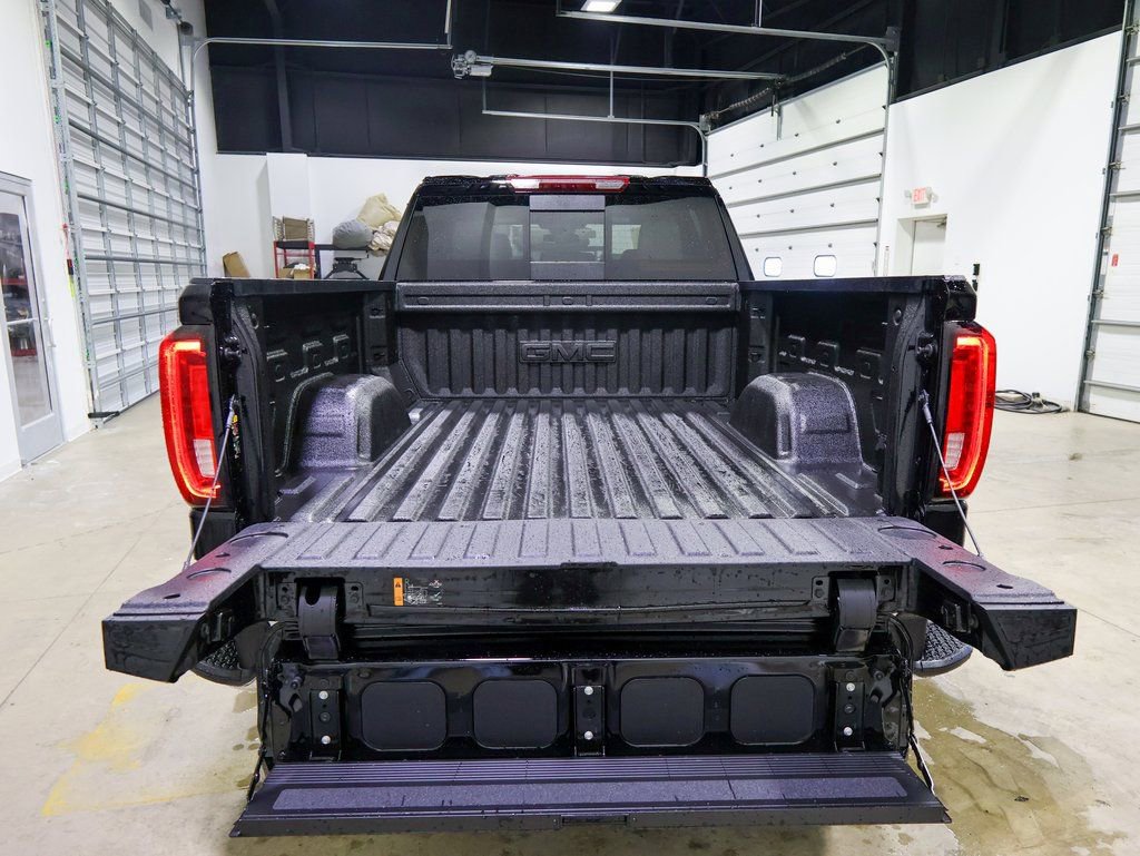 New 2026 GMC Sierra 1500 SLT w/ SLT Premium Plus Package image 5