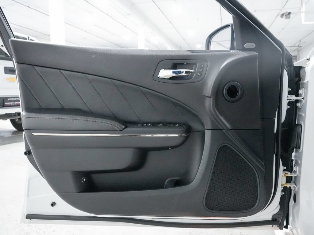 Used 2015 Dodge Charger SRT Hellcat w/ Laguna Leather Package RWD image 31