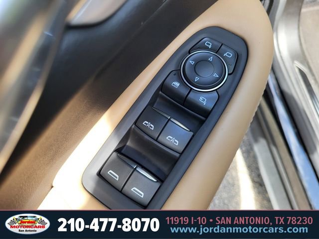 Used 2022 Cadillac XT5 Premium Luxury w/ Platinum Package image 17