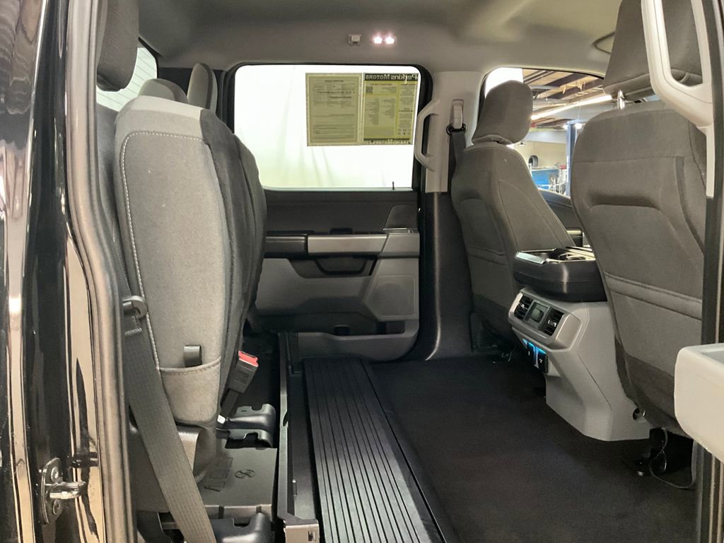 Used 2024 Ford F150 XLT w/ Mobile Office Package image 13
