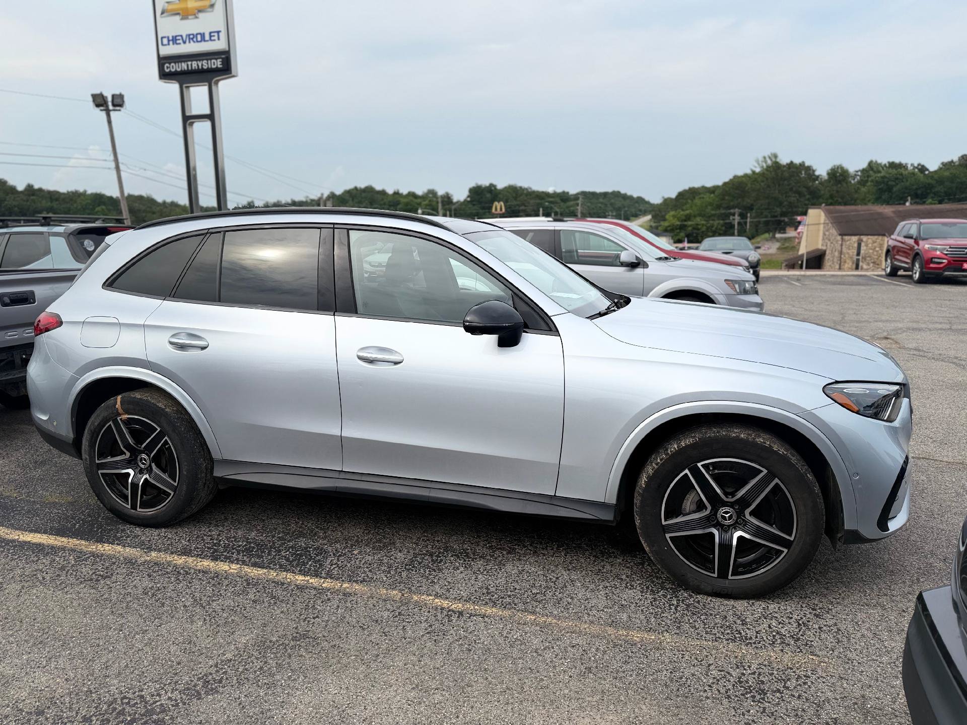 Used 2023 Mercedes-Benz GLC 300 4MATIC w/ Pinnacle Trim Package image 2