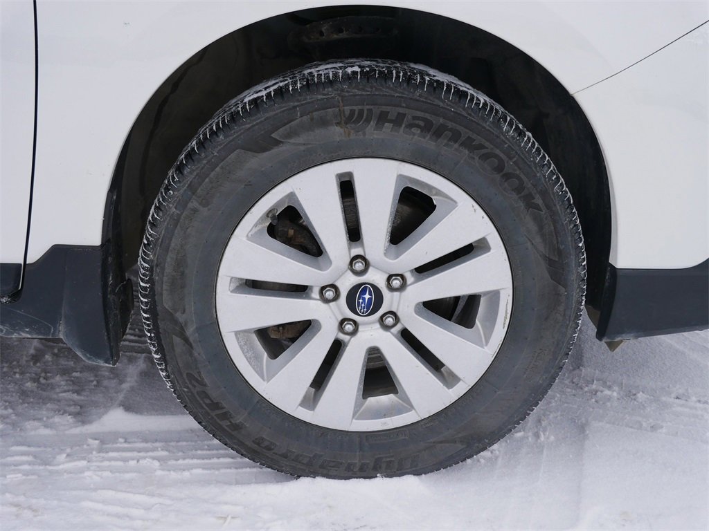 Used 2019 Subaru Outback 2.5i Premium w/ Popular Package #2 image 9