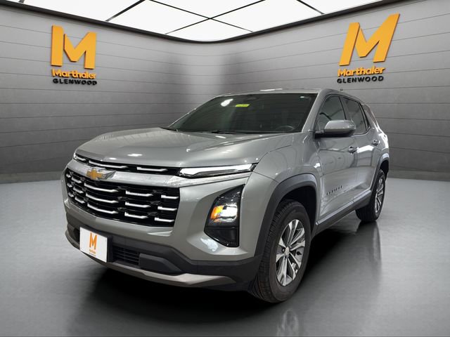 Used 2025 Chevrolet Equinox LT image 3