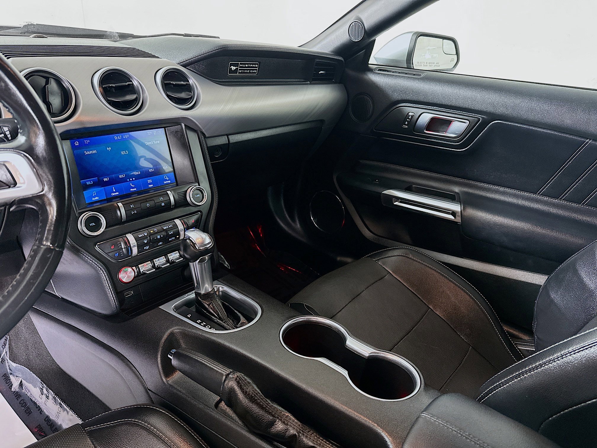 Used 2020 Ford Mustang Premium RWD image 21