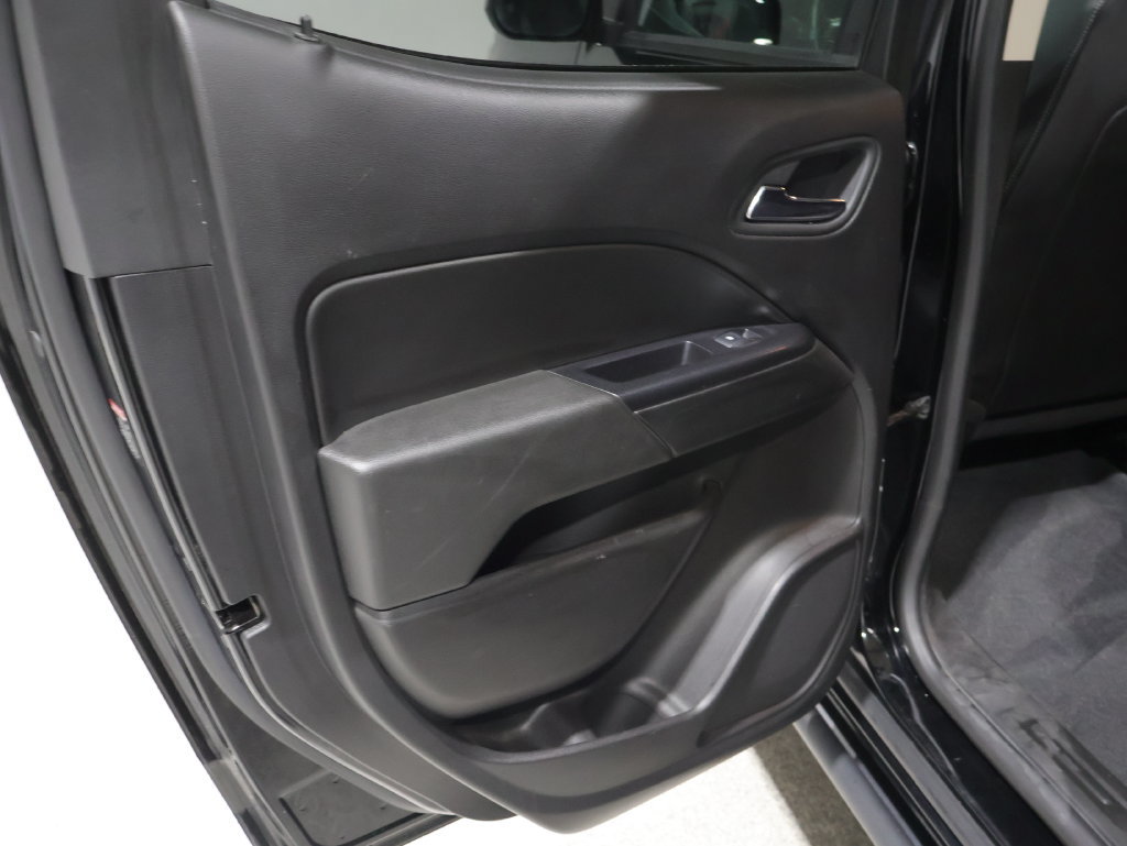 Used 2021 Chevrolet Colorado ZR2 w/ Colorado ZR2 Bison Edition AWD/4WD image 18