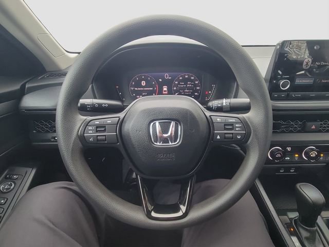 Used 2025 Honda Accord LX image 6