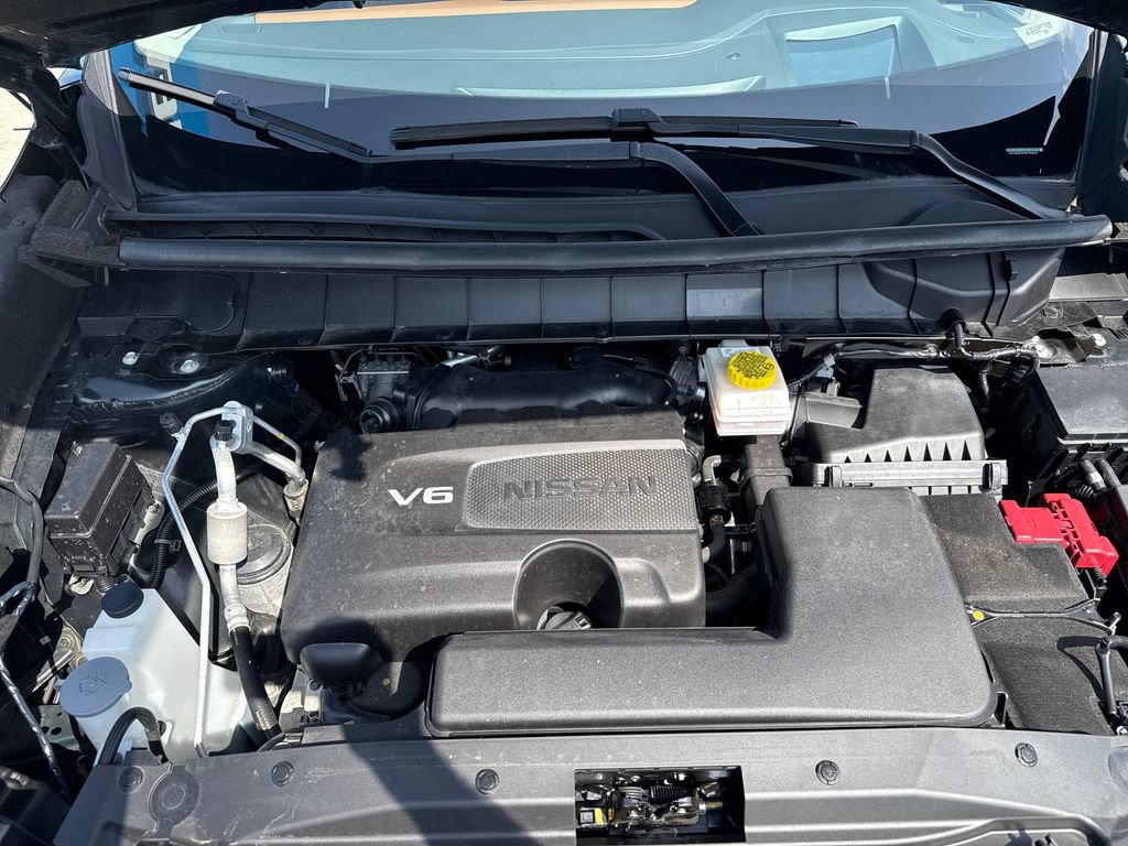 Used 2023 Nissan Pathfinder Platinum AWD/4WD image 27