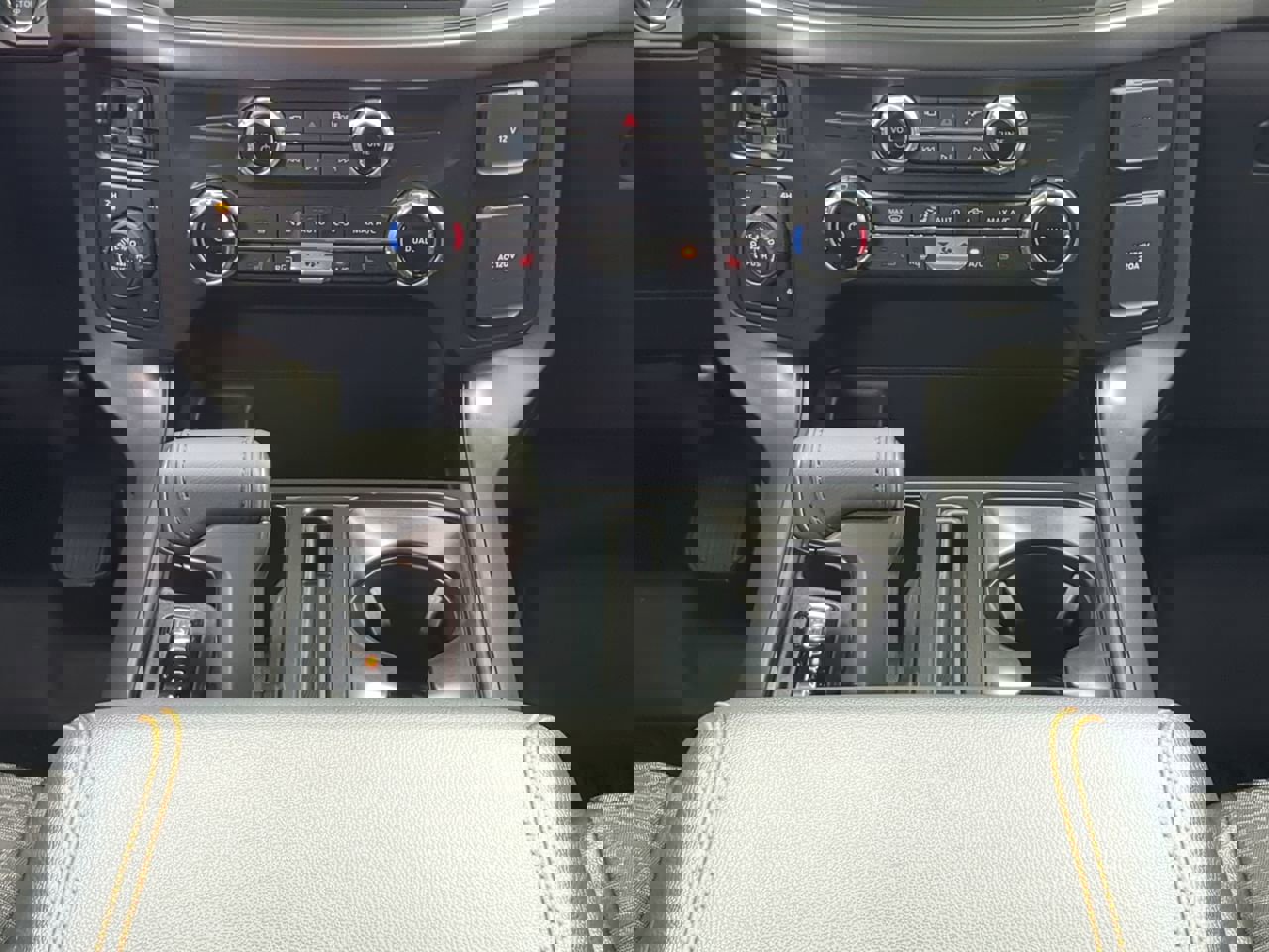 Certified 2025 Ford F150 Tremor w/ Bed Utility Package image 17