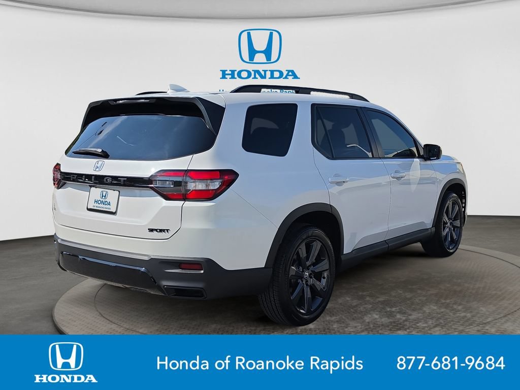 New 2026 Honda Pilot Sport image 5