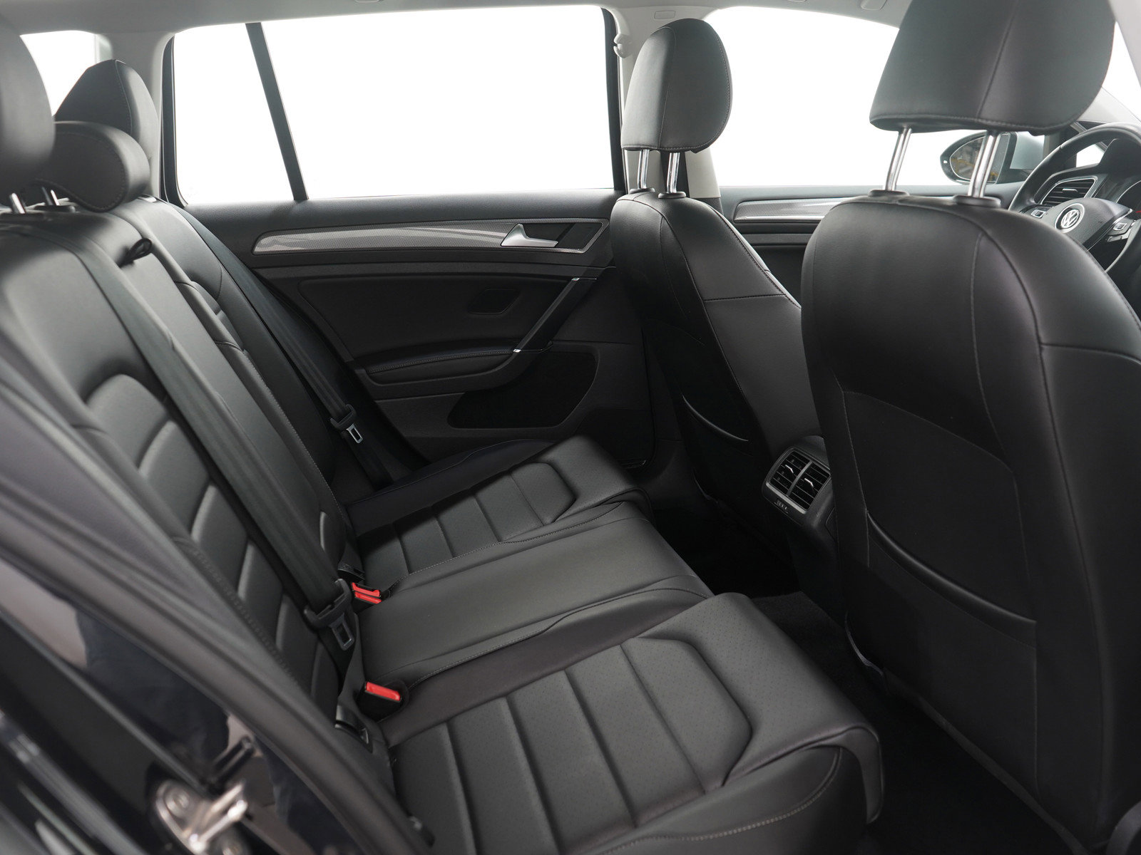 Used 2019 Volkswagen Golf Alltrack SEL image 13