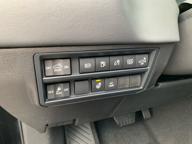 New 2026 Toyota Tundra Platinum AWD/4WD image 17
