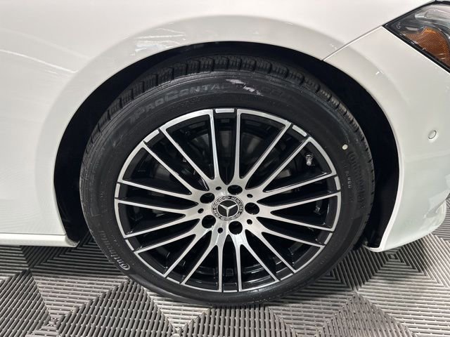 Used 2023 Mercedes-Benz C 300 4MATIC Sedan image 9