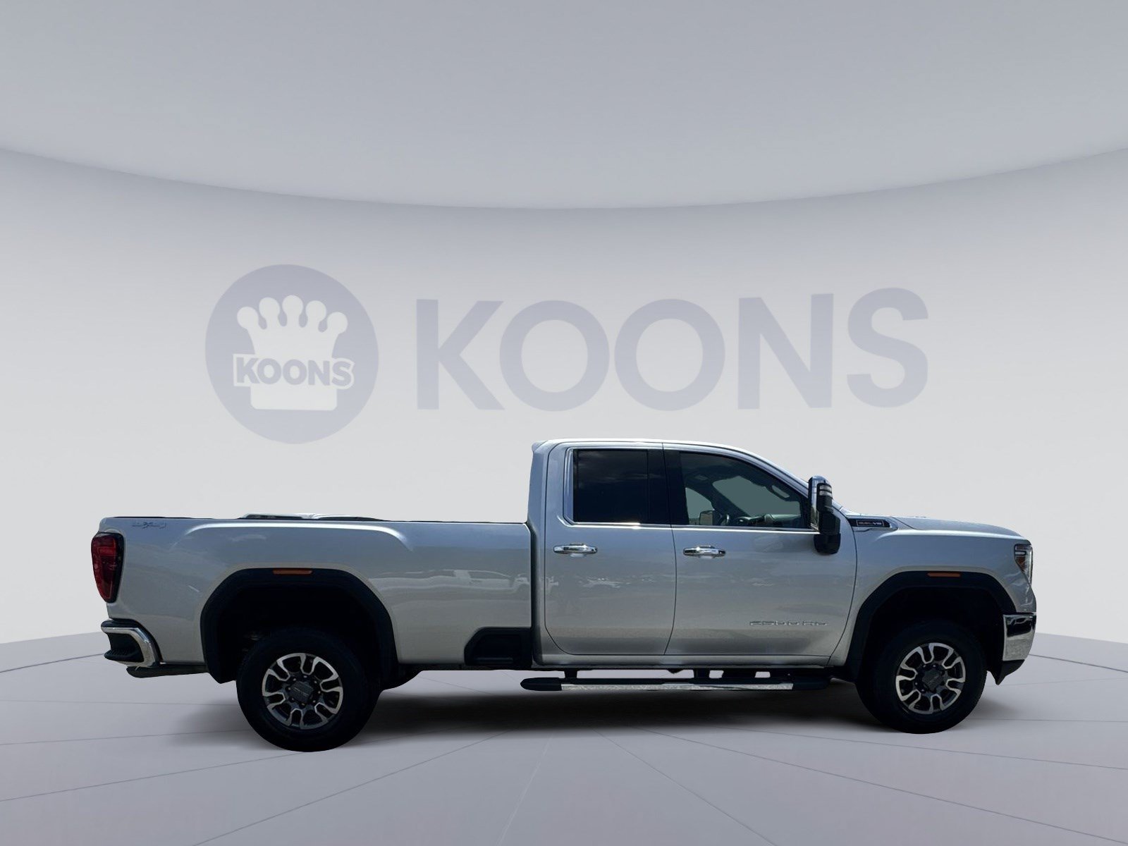 Used 2022 GMC Sierra 2500 SLT w/ SLT Convenience Package AWD/4WD image 8
