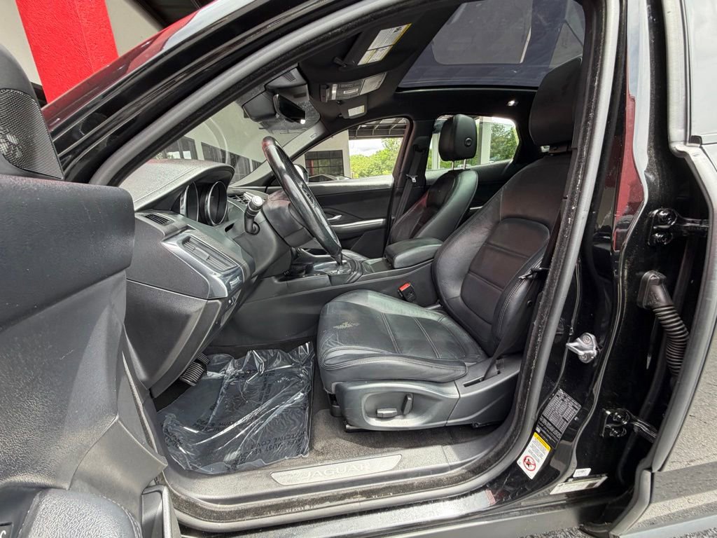 Used 2018 Jaguar E-PACE S AWD/4WD image 31