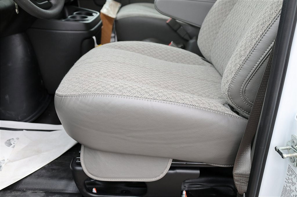 New 2025 Chevrolet Express 3500 w/ Power Convenience Package image 26