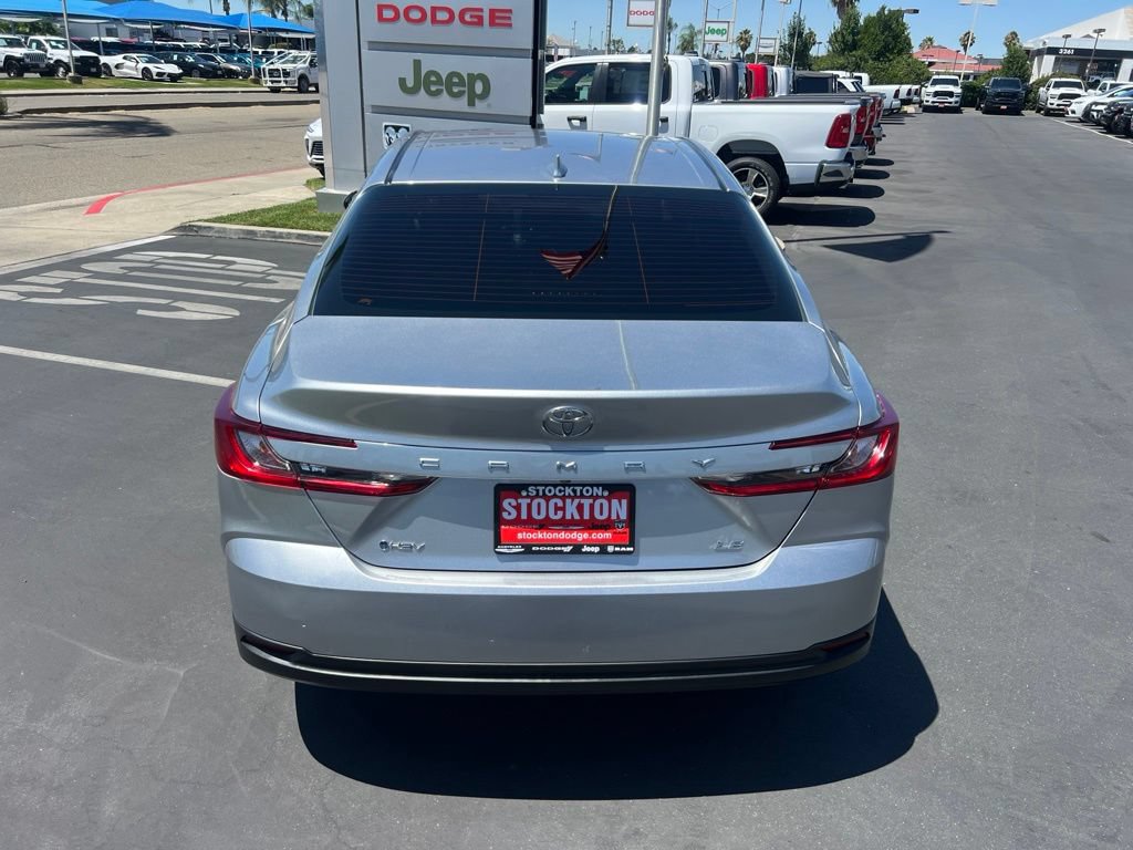 Used 2025 Toyota Camry LE FWD image 20